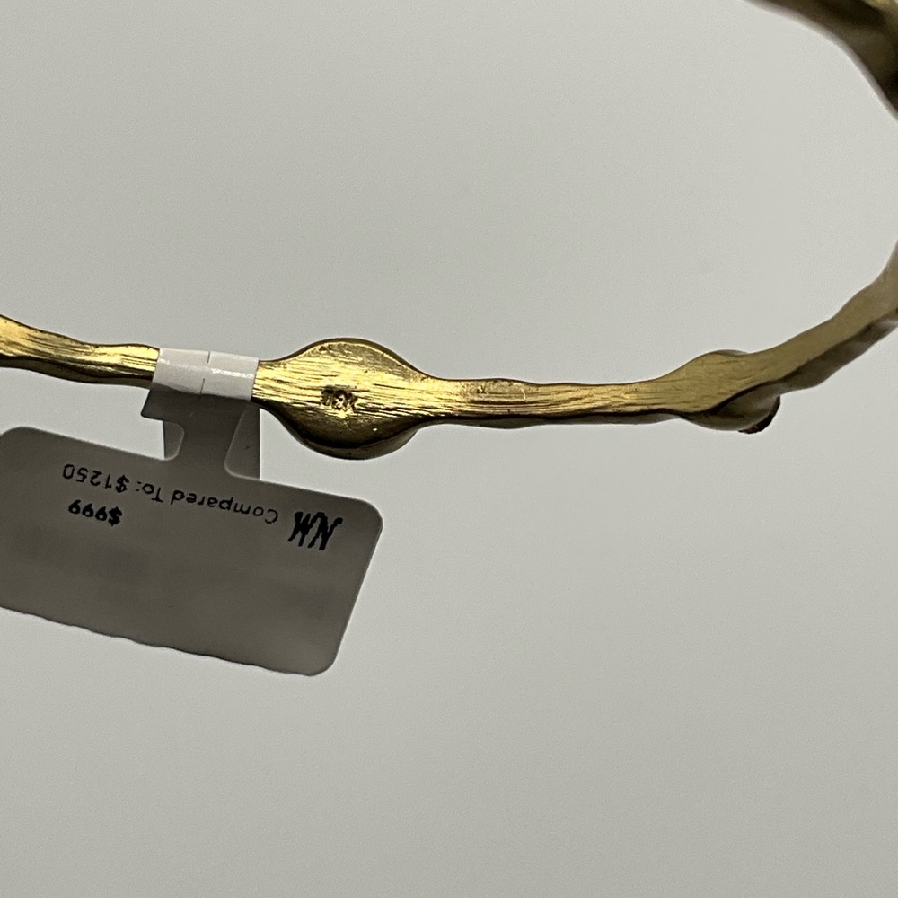18k Gemstone Bangle - Picture 12 of 12